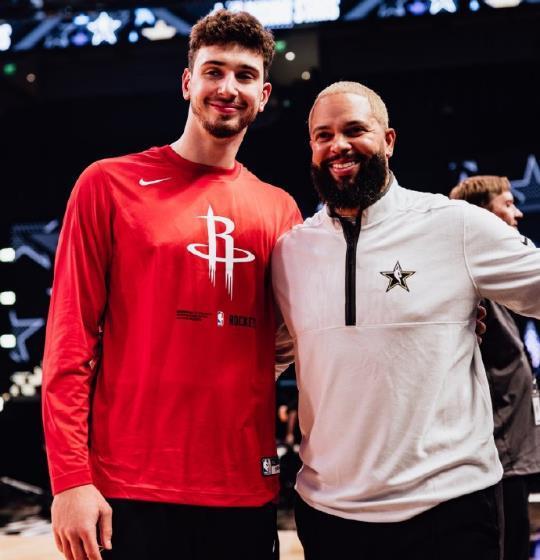 场均13分钟,砍6+5+1!火箭为明星阵容拒签第4中锋?失去才知可贵